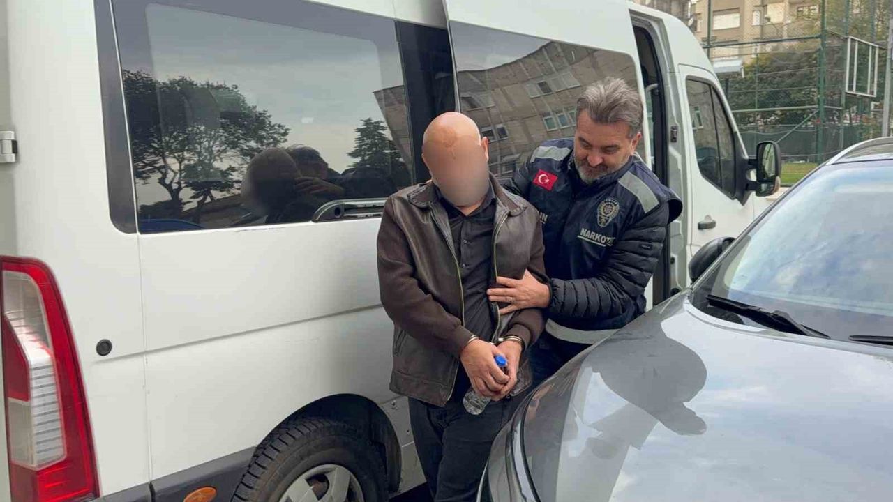 Samsun’da Üzerinde ve Evinde Uyuşturucu Bulunan Kişi Tutuklandı