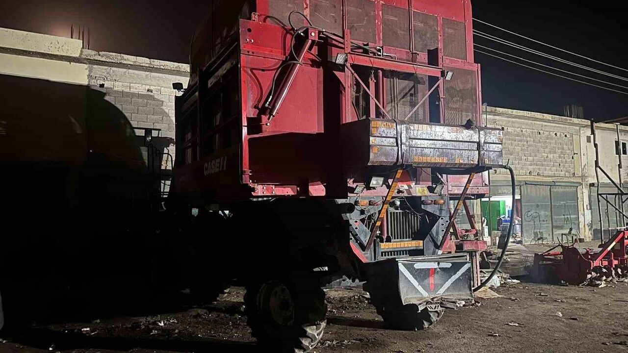 Şanlıurfa'da biçerdöverin 1 milyon TL değerindeki parçaları çalındı