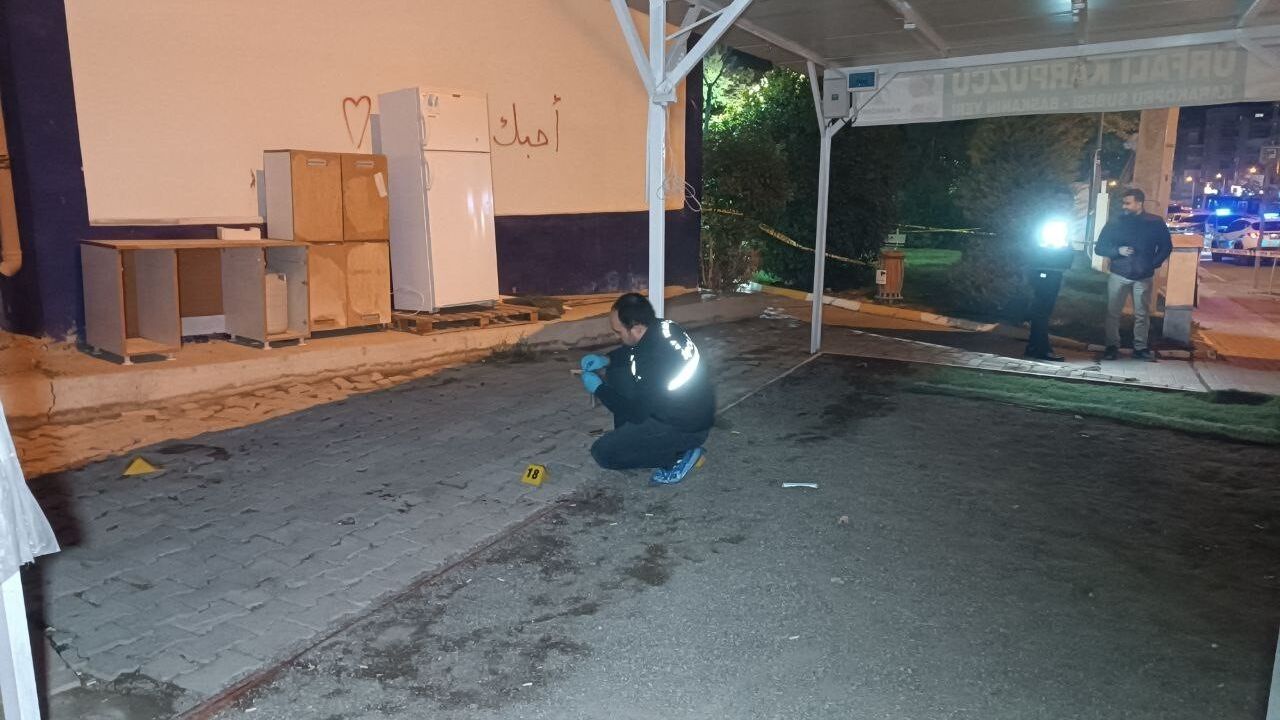 Şanlıurfa'da cadde ortasında silahlı kavga: 2 ağır yaralı