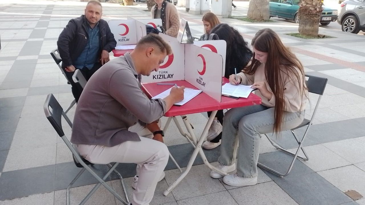 Sarıgöl’de Kızılay kampanyasında 30 ünite kan toplandı