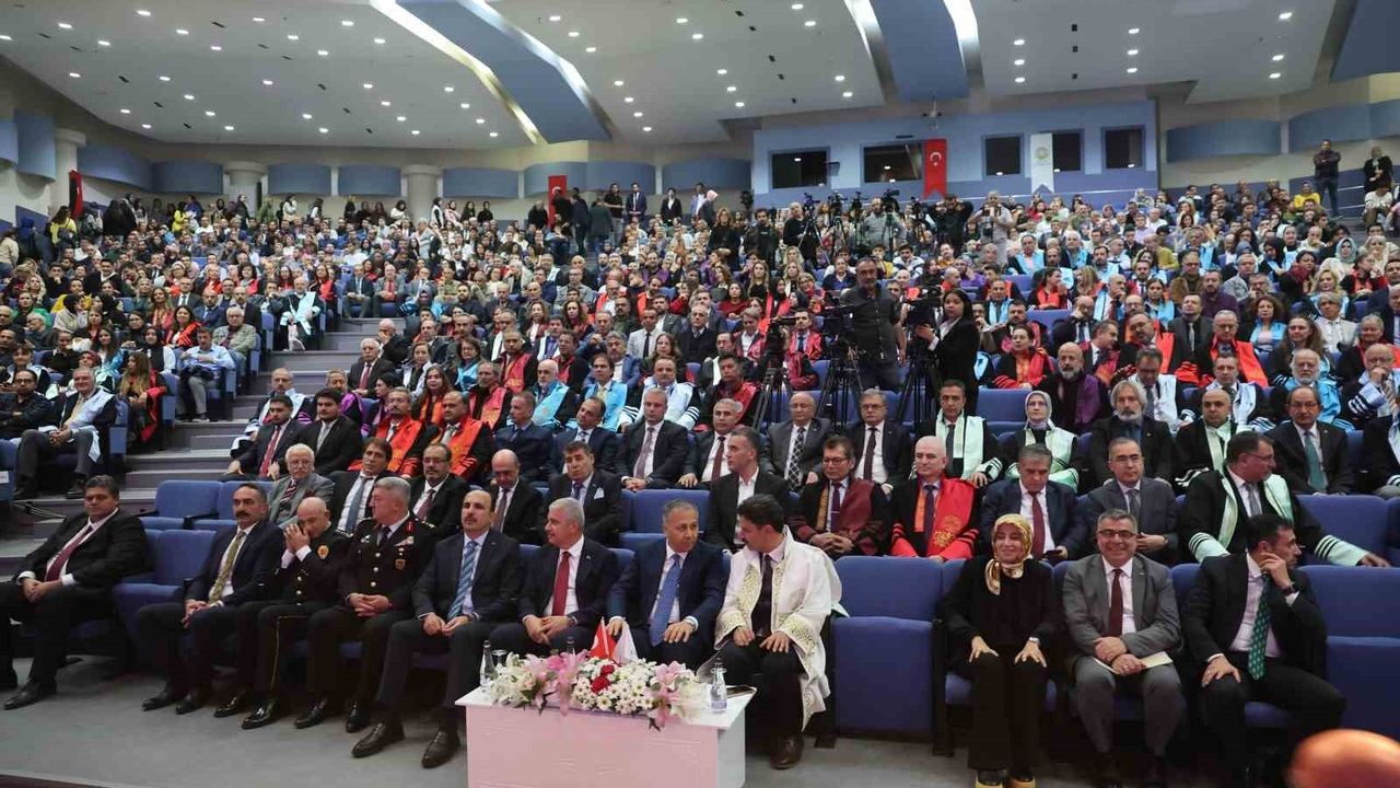 Selçuk Üniversitesinde 2026 Akademik Yılı Açılışı