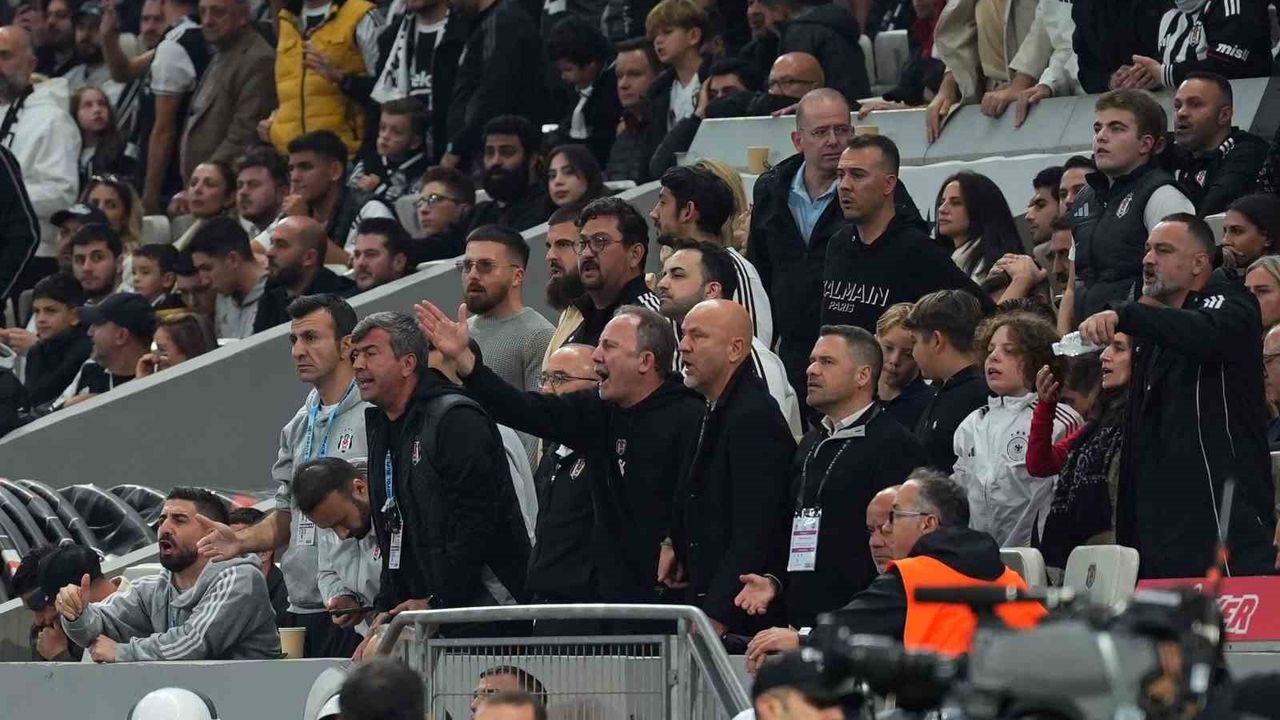 Sergen Yalçın'ın Beşiktaş'taki İkinci Dönemi Beklentilerin Gerisinde Kaldı