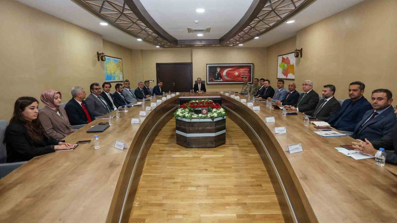 Siirt'te Bağımlılıkla Mücadele Toplantısı