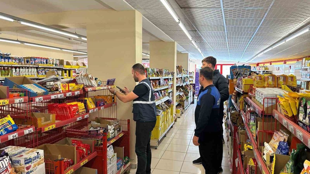 Siirt'te fiyat etiketi ve haksız fiyat artışı denetimleri sürüyor