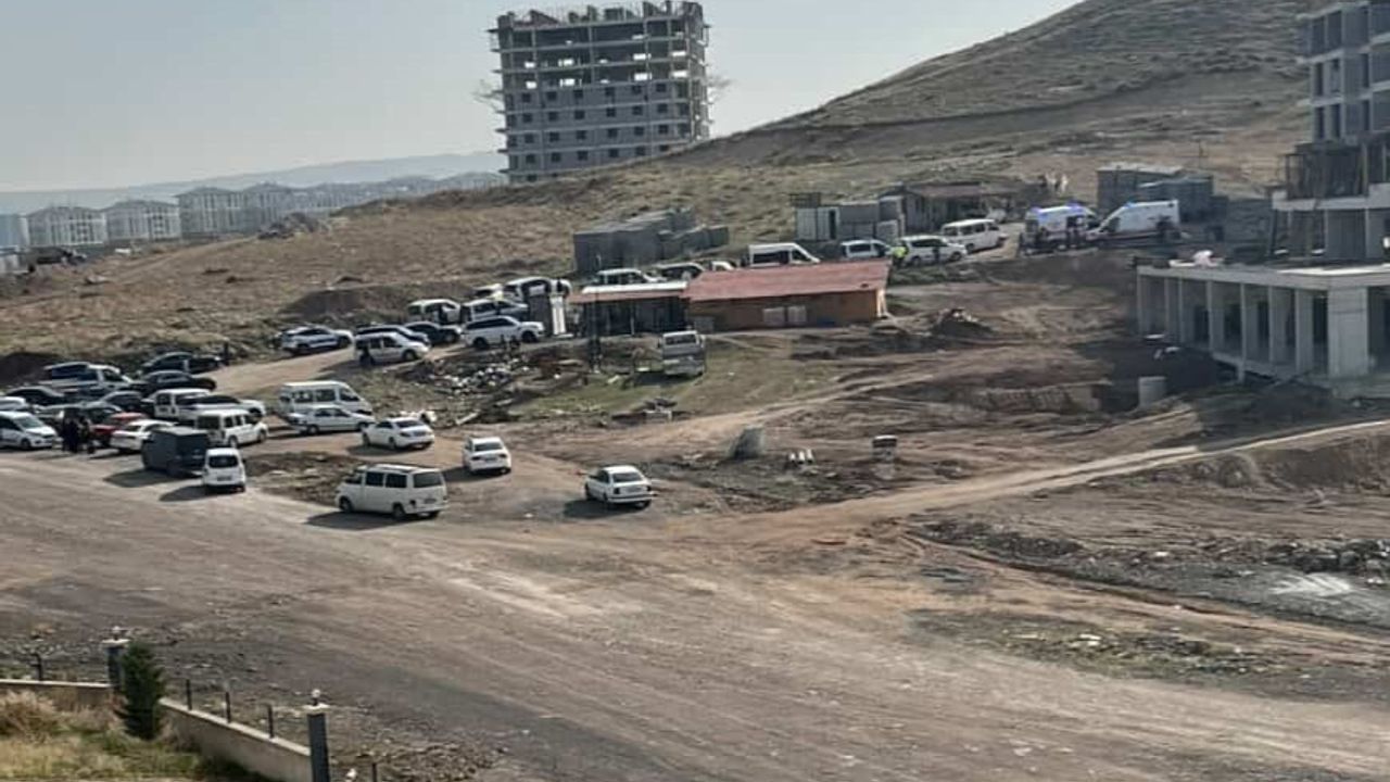 Sincan’da inşaat işçisi 4. kattan düşerek yaşamını yitirdi