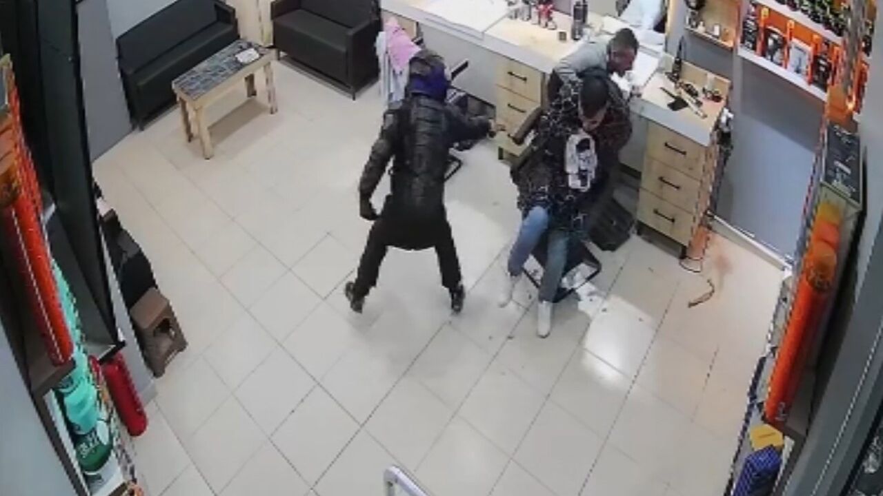 Sinop Ayancık'ta berber dükkanına silahlı saldırı