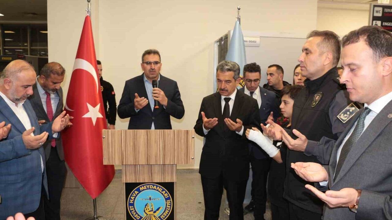 Şırnak’tan Medine’ye Direkt Umre Uçuşlarında İkinci Sefer Uğurlandı