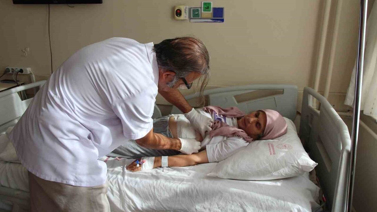 Situs inversus totalisli hastaya laparoskopik safra kesesi ameliyatı başarıyla gerçekleştirildi