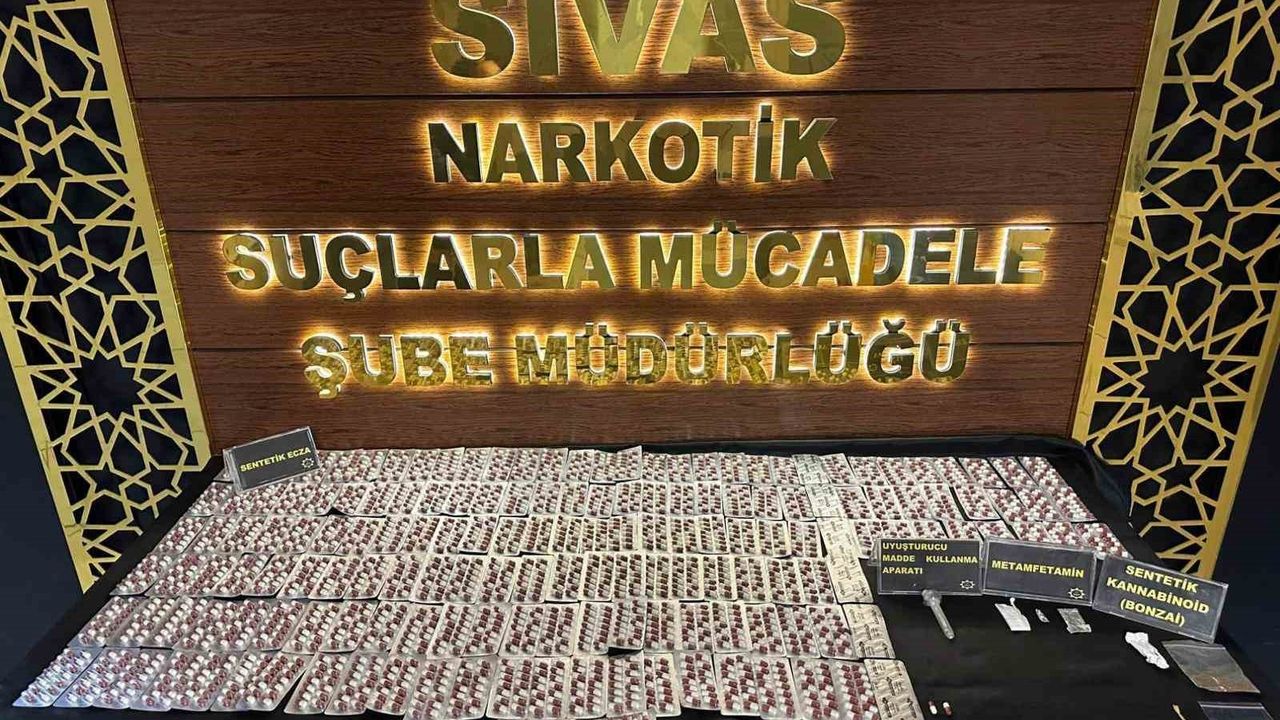Sivas'ta Uyuşturucu Operasyonu: 4 Kişi Yakalandı, 1'i Tutuklandı