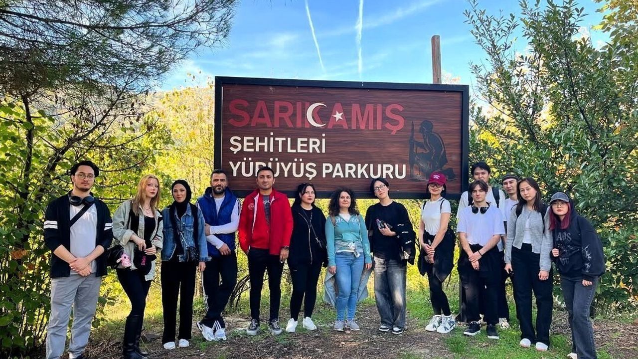 SUBÜ öğrencileri Yuvacık Barajı çevresinde doğa yürüyüşü düzenledi