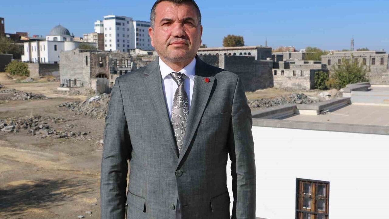 Sur'da MHP'ye Yoğun Destek: Şakir Erdin ve Vatandaşlardan Bahçeli'ye Tam Destek