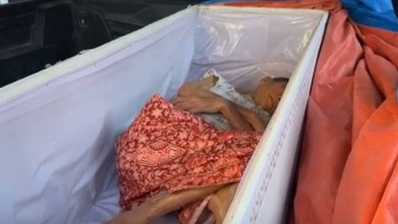 Tayland’da ölü sanılan 65 yaşındaki kadın cenazede canlı bulundu