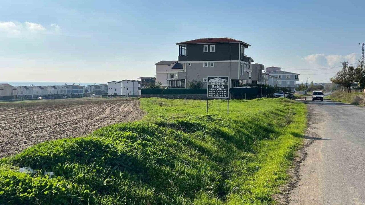 Tekirdağ’da 'hayalet' sokak: Erguvan 10 Sokak adı var yolu yok