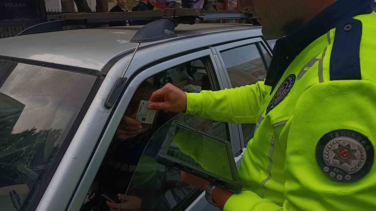 Tekirdağ'da trafik uygulaması: 102 araçtan 53 bin 300 TL ceza