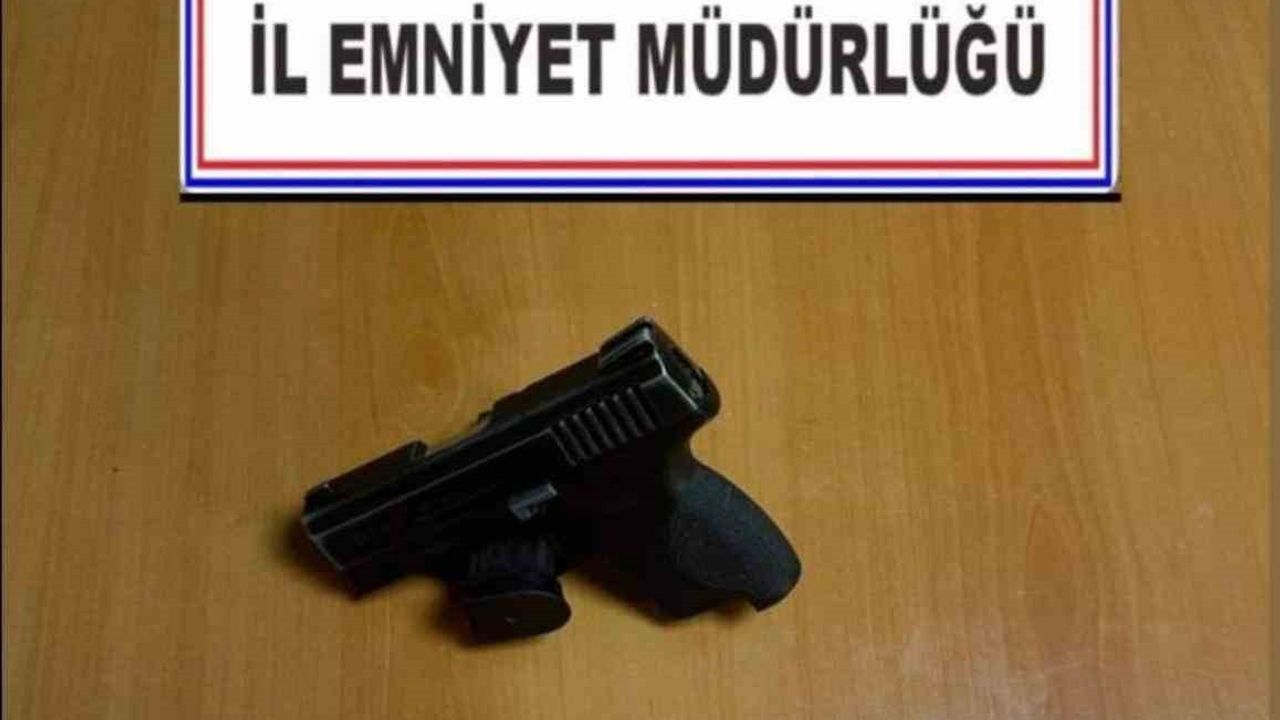 Tekirdağ'da Yunus Timleri Huzur Operasyonu: Uyuşturucu ve Ruhsatsız Silah Ele Geçirildi