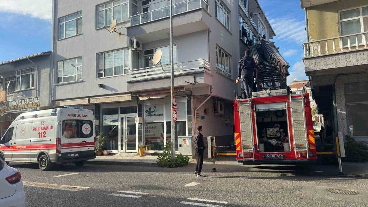 Tekirdağ Muratlı'da açık unutulan ocak paniğe neden oldu