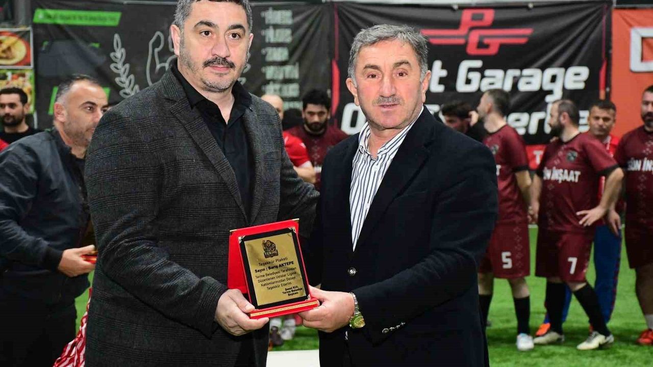 Terme'de Futbol Turnuvası: Takımlardan 4 Tekerlekli Sandalye Bağışı