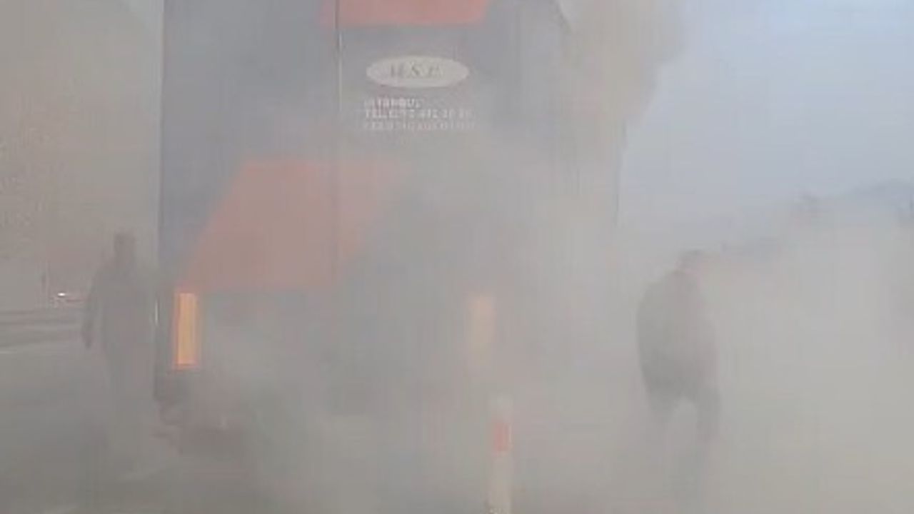 Tokat'ta tır sürücüsünün hızlı müdahalesi muhtemel faciayı önledi