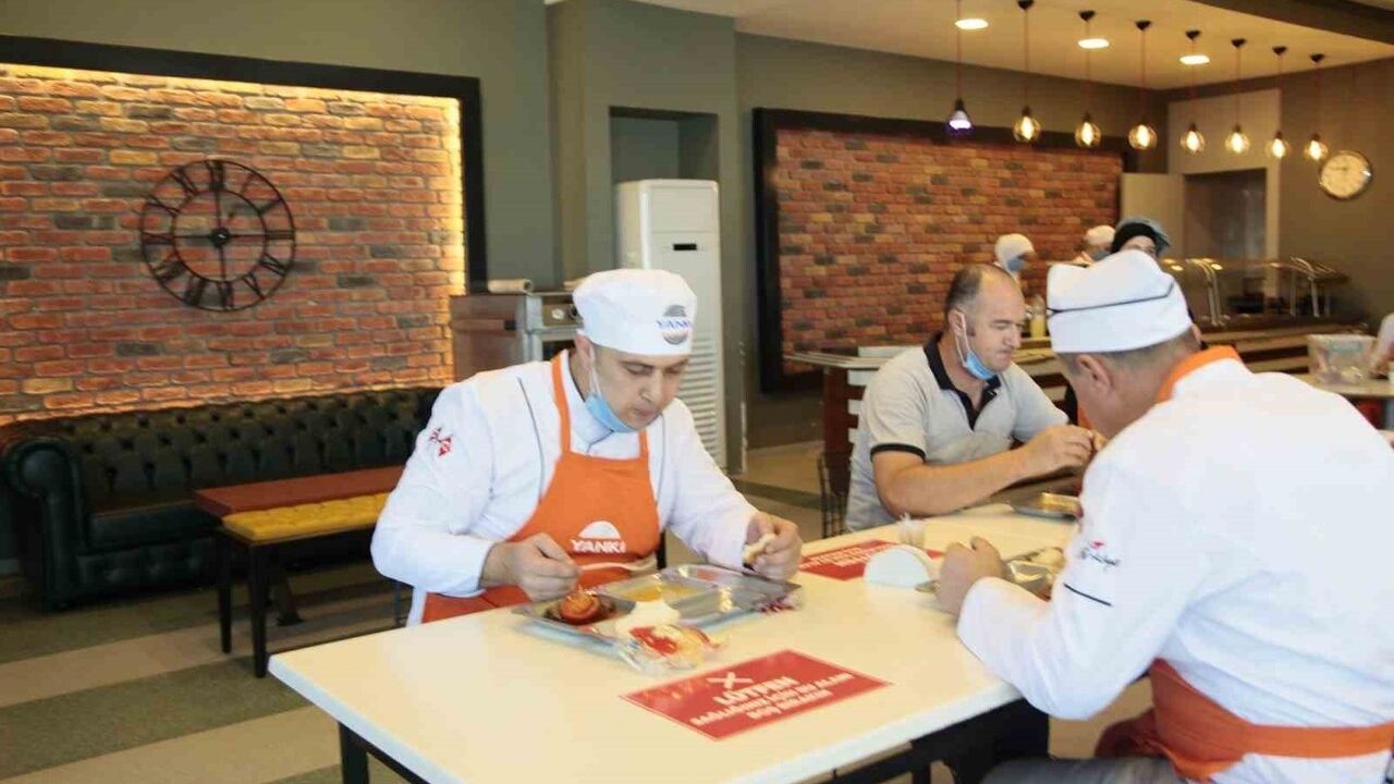 Toplu yemekte ucuzluk yarışı toplum sağlığını riske atıyor