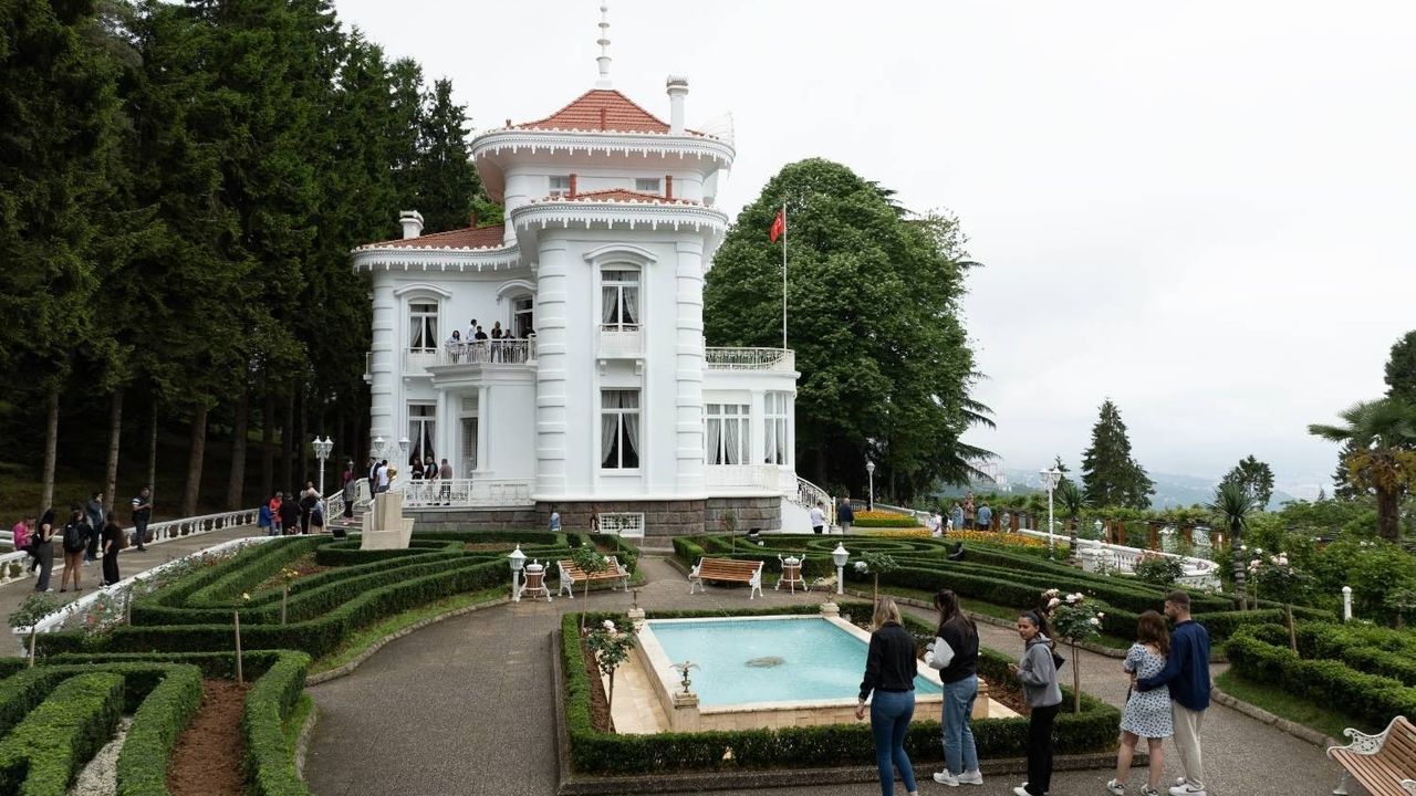 Trabzon’da Atatürk Köşkü, Çal Mağarası ve Diğer Tesislere Ziyaretçi Akını