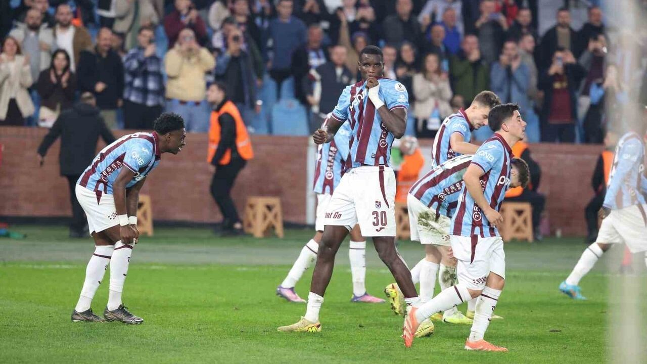Trendyol Süper Lig 14. Hafta: Trabzonspor 3 - Konyaspor 1