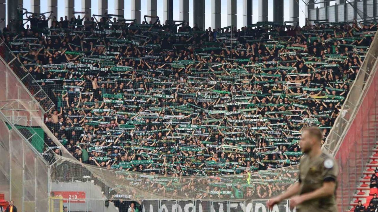 Trendyol Süper Lig: Göztepe 0-0 Kocaelispor