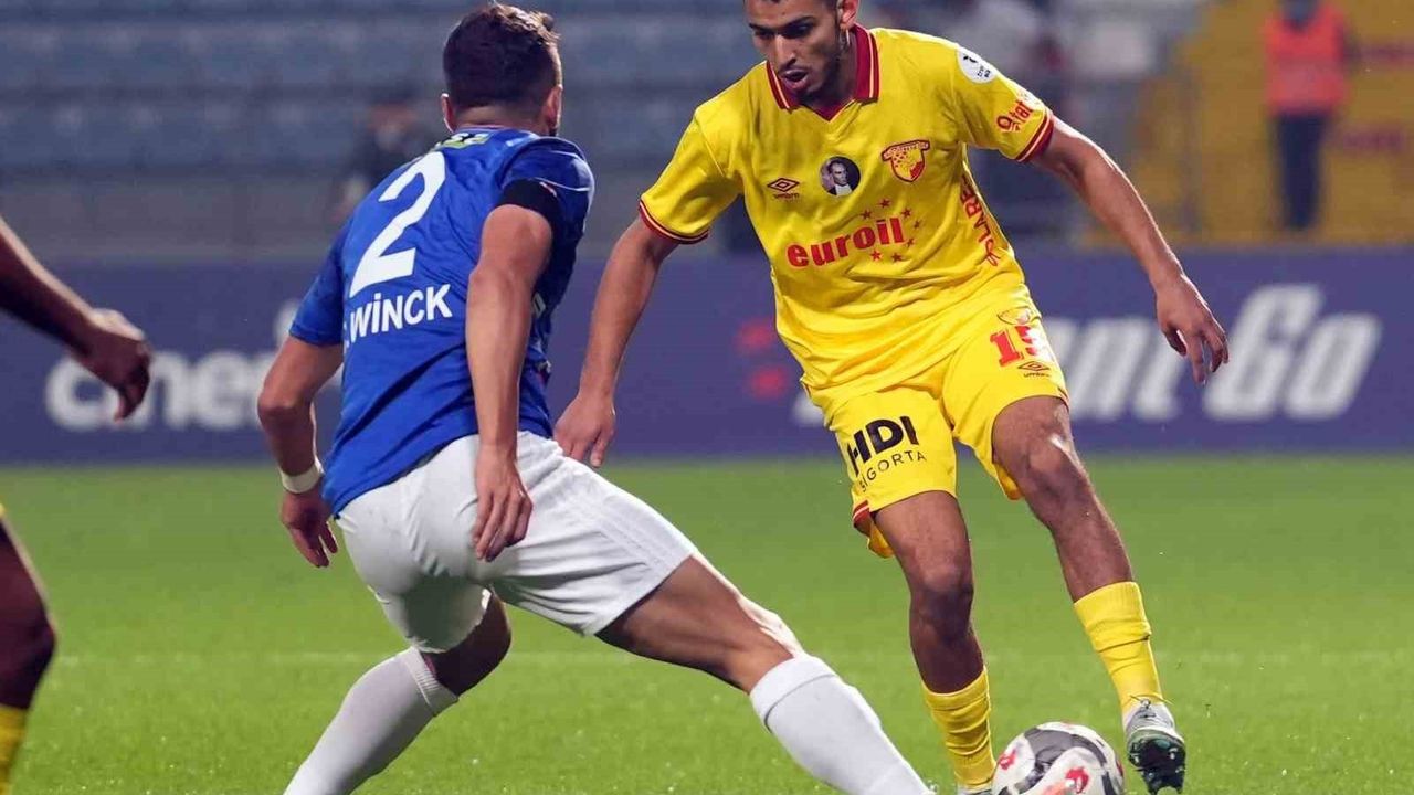 Trendyol Süper Lig: Kasımpaşa 0-0 Göztepe (15')