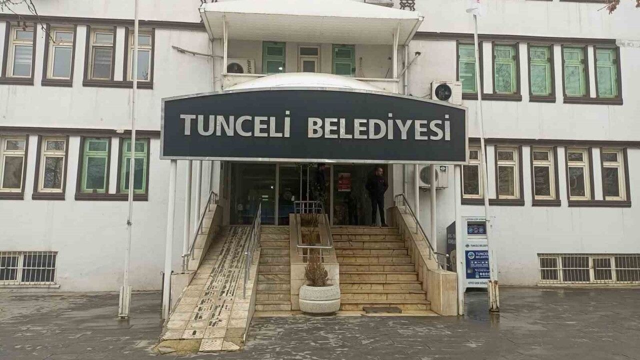 Tunceli Belediye Başkanı Fatih Mehmet Maçoğlu’na 86 milyon 620 bin lira zimmet cezası