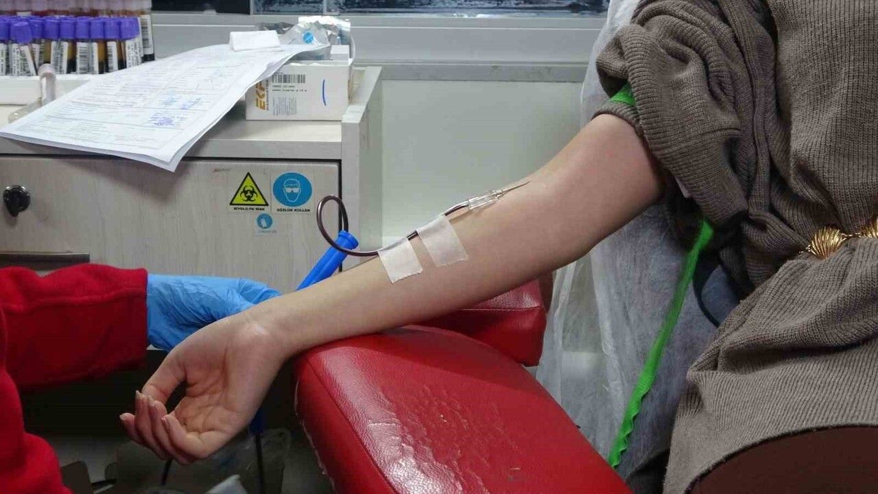 Tunceli'de Kızılay öncülüğünde kan ve kök hücre bağışları arttı