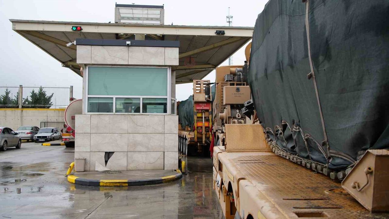 Türk Mekanize Birliği Kapıkule'den 'Stone Wall 2025' için geçti