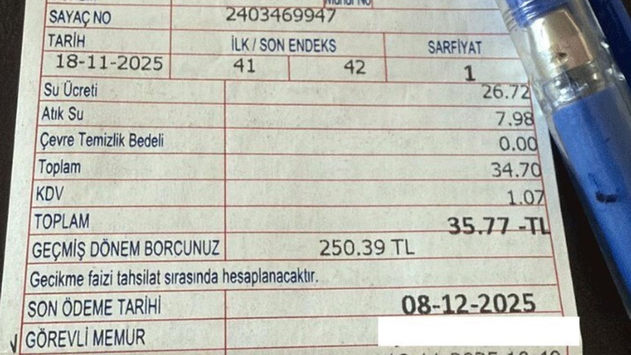 Türkiye'de ilk uygulama: Trafik ışıklarına 'Şiddete Hayır' ve 'Kadına Saygı' mesajı