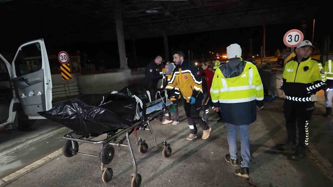 Tuzla Orhanlı gişelerinde kaza: Asistan doktor Semih Savran yaşamını yitirdi