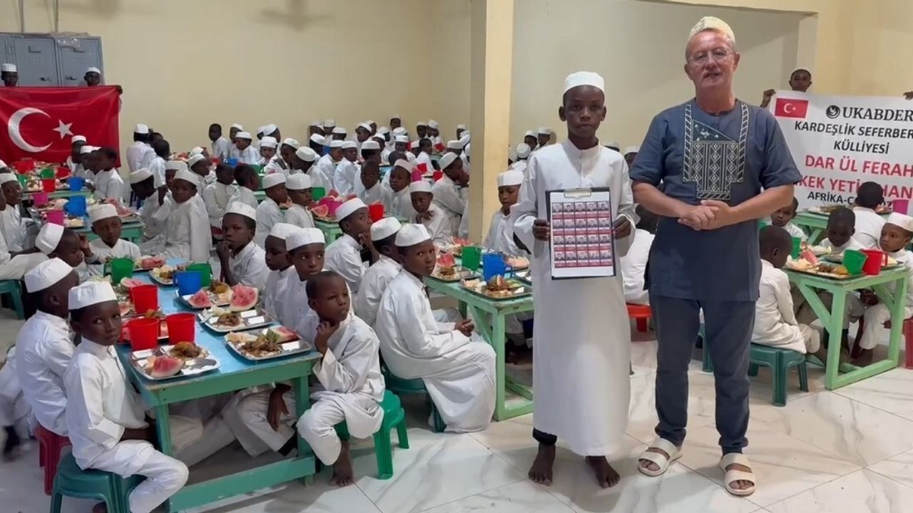 UKABDER’den Çad’da şehitler için anlamlı anma: Yetimlere yemek ve dualar
