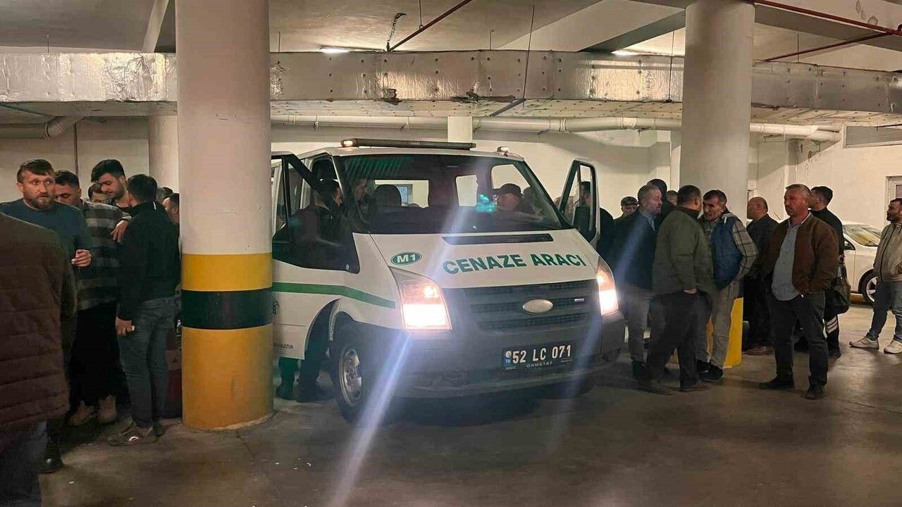 Ünye'de 11 yaşındaki öğrenci sınıfta bayıldı, hastanede yaşamını yitirdi