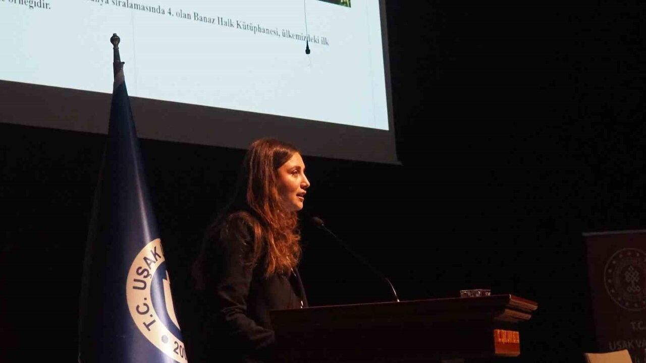 Uşak Üniversitesi'nde Kültür ve Turizm Etkinliği — Öğrenciler Uzmanlarla Buluştu