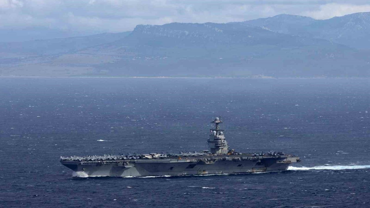 USS Gerald R. Ford öncülüğündeki ABD saldırı grubu Karayipler'e ulaştı
