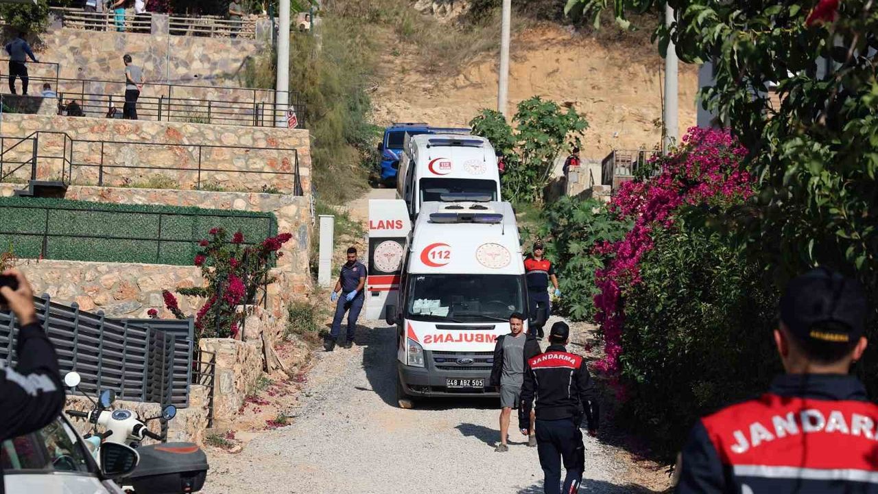 Uyuşturucu Bağımlısının Ateşe Verdiği Ev Korkuttu