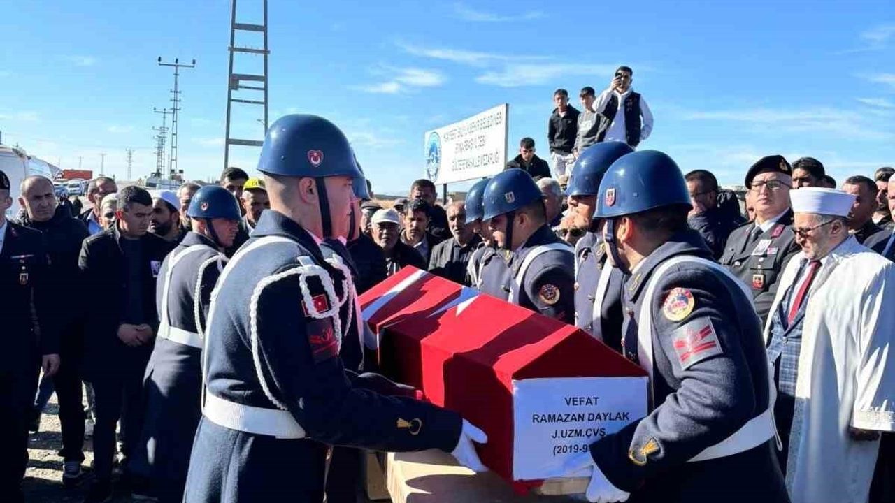 Uzman Çavuş Ramazan Daylak Kayseri'de Toprağa Verildi