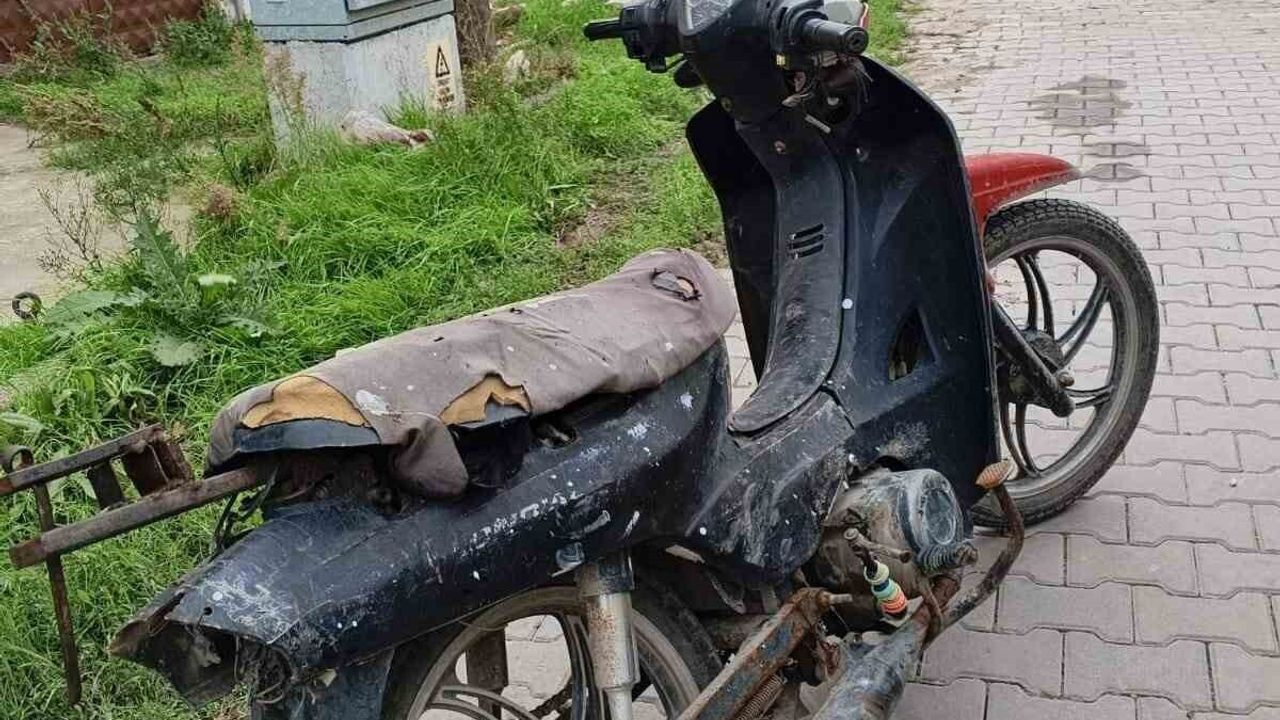 Uzunköprü'de plakasız ehliyetsiz motosiklete 20 bin 844 lira ceza