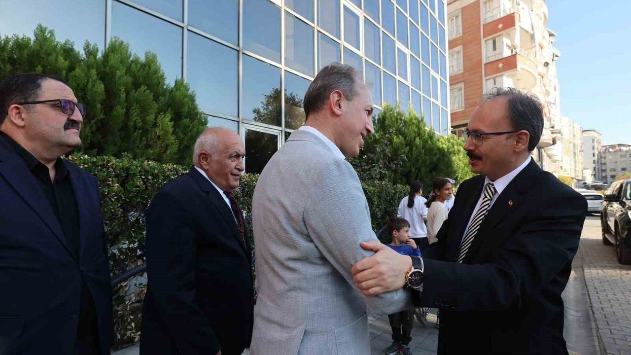 Vali Kızılkaya, Siirt TSO Yönetimiyle İstişare Toplantısı Gerçekleştirdi