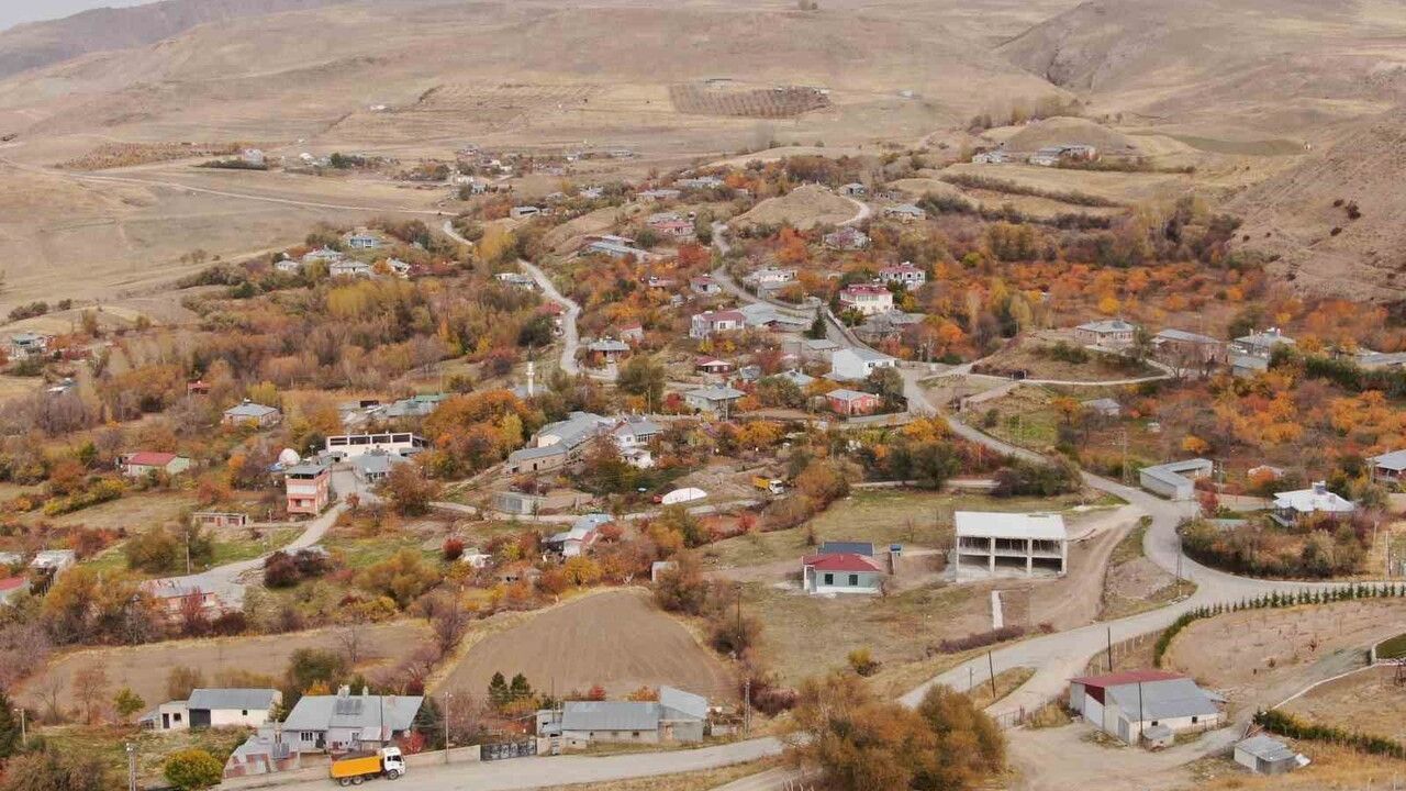 Van’da kartpostallık sonbahar manzaraları