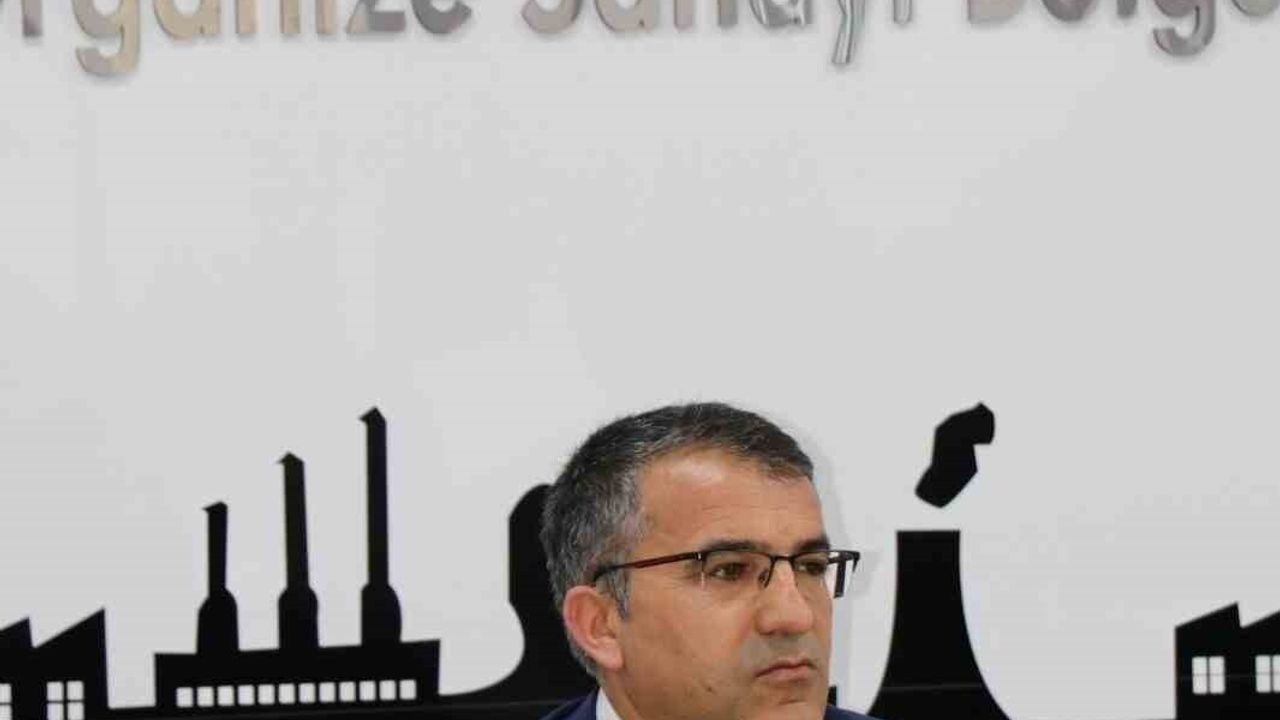 Van OSB Başkanı Memet Aslan'dan 24 Kasım Öğretmenler Günü Mesajı