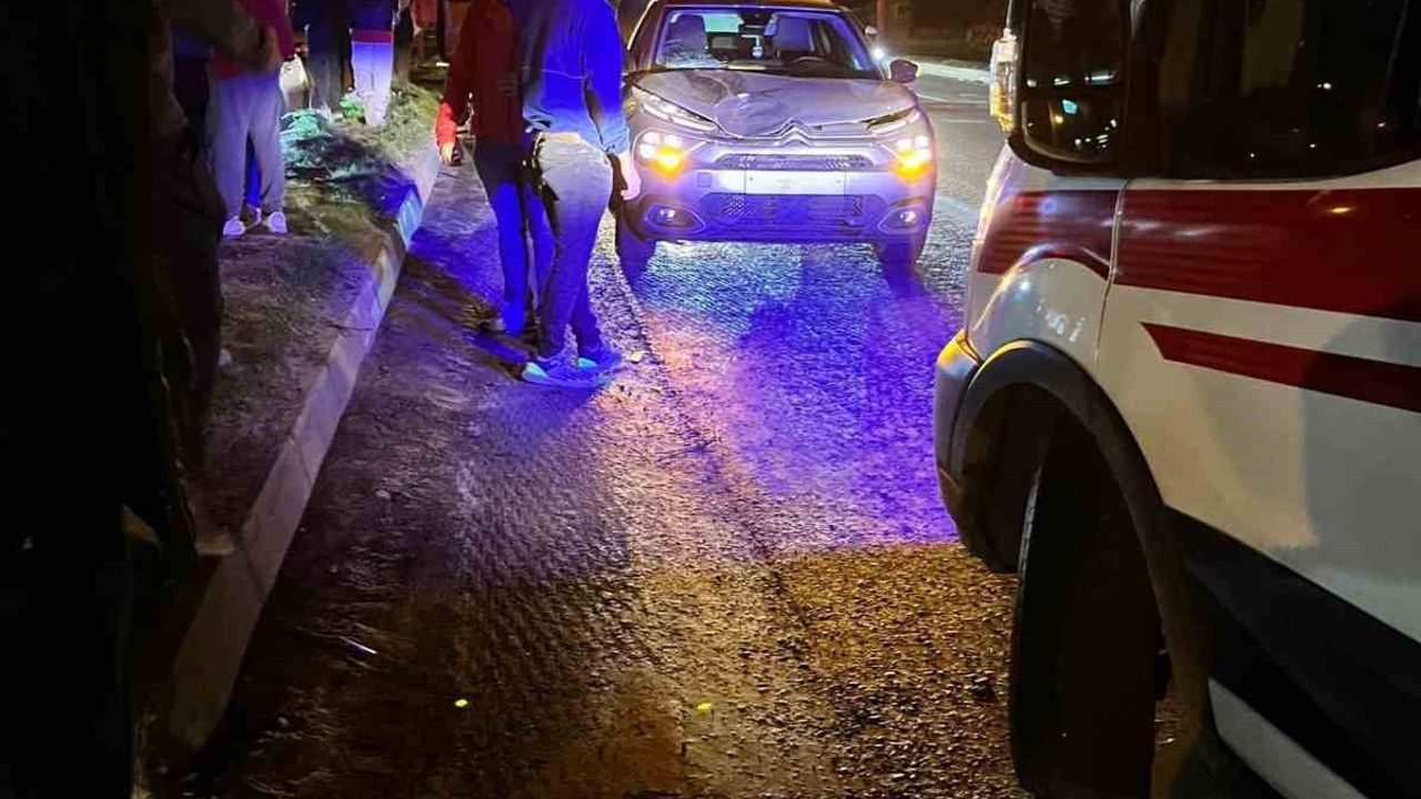 Yatağan'da yaya geçidinde otomobil çarptı: 15 yaşındaki çocuk ağır yaralandı