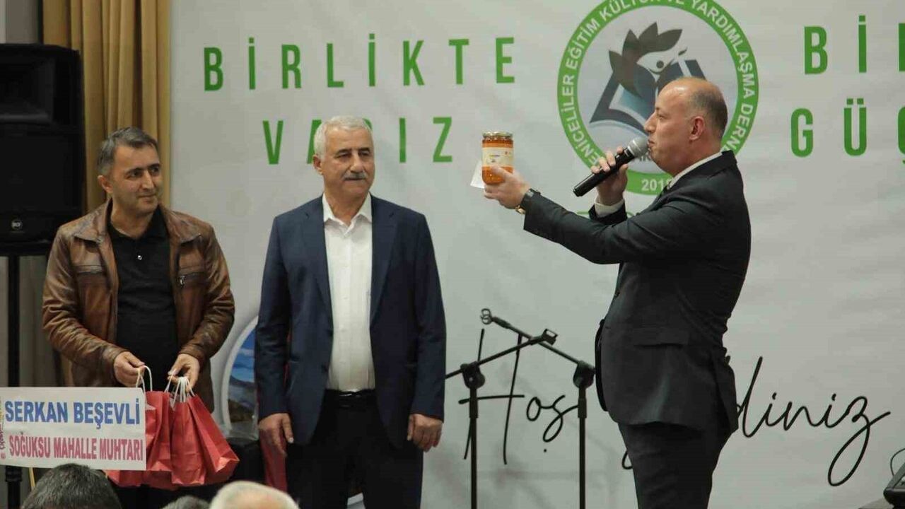 Yenicelilerden salona sığmayan birlik ve beraberlik programı