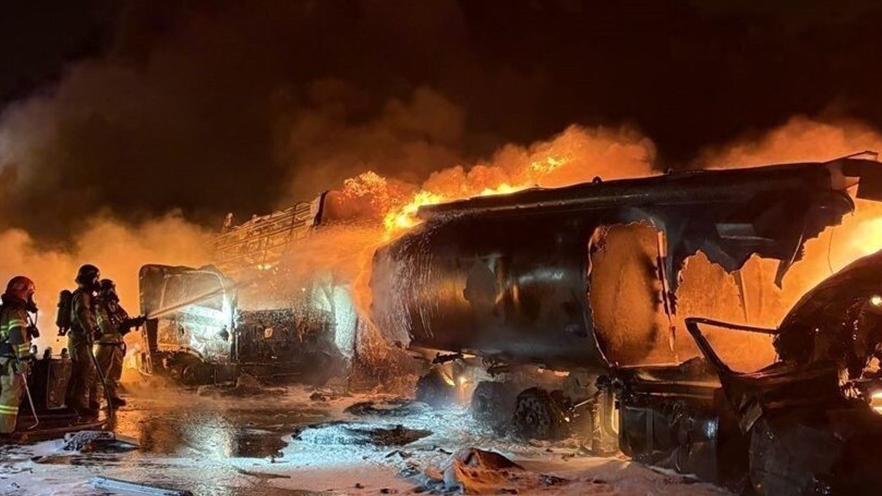 Yeongcheon'de 13 araçlı zincirleme kaza: 2 ölü, 4 yaralı