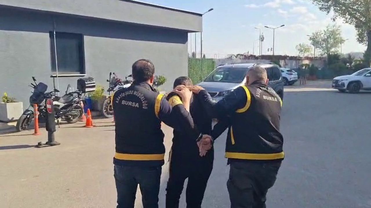 Yıldırım'da Eş Cinayeti: 45 Bıçak Darbesiyle Hayatını Kaybetti