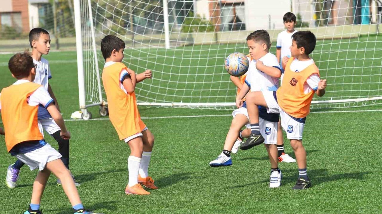 Yunusemre Belediyespor Altyapı Seçmeleri Büyük İlgi Gördü