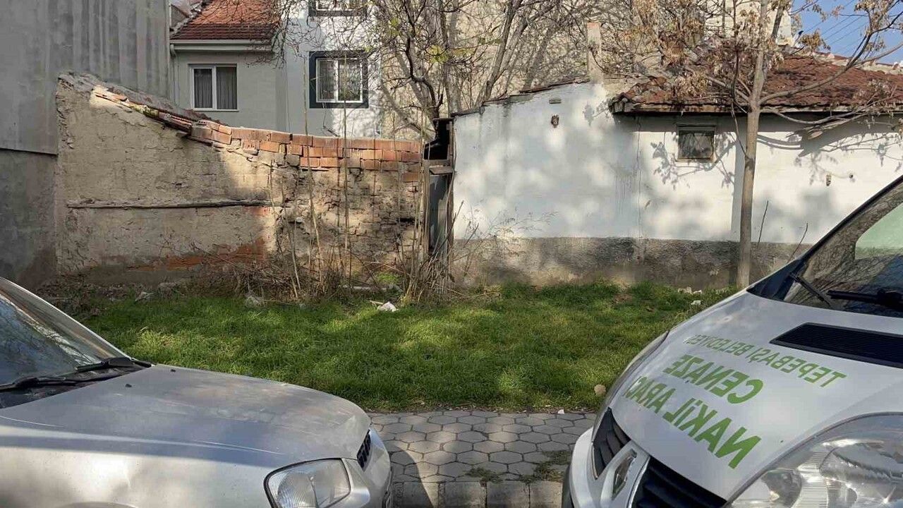 10 gündür haber alınamayan 74 yaşındaki Sebahattin K. evinde ölü bulundu