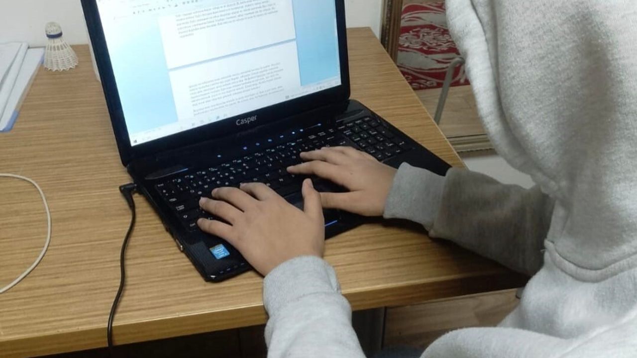 30. Türkiye Felsefe Olimpiyatı Denizli'de çevrimiçi gerçekleştirildi