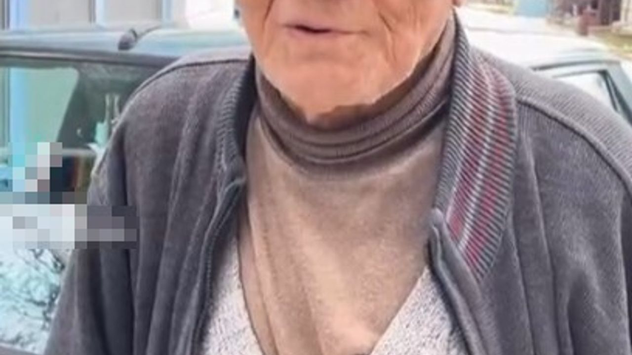 32 yıl sonra damdan indirilen 1993 model TOFAŞ 330 bin TL'ye satıldı